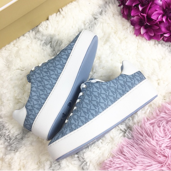 SALE Michael Kors Poppy Lace Up Sneakers - Picture 7 of 7